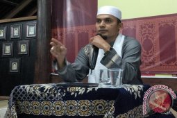 Menuntut Ilmu&acirc;&euro;Ž Jangan Bertujuan Popularitas Dunia