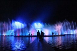 Purwakarta Kembangkan Taman Air Mancur Berkelas Dunia