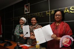 Puluhan LSM Tolak Perppu Kebiri