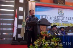 Menpora di IAIN Jember