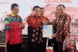Bank Kalsel Salurkan 765 M untuk UKM