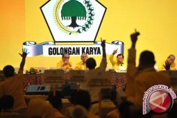 DPD Golkar Tunduk Putusan Pusat Calonkan Ridwan Kamil