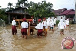 Akibat Banjir US di Tapteng Sempat Terbengkalai
