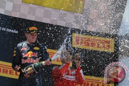 Verstappen Ukir Sejarah di F1