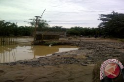 Korban Banjir Tapanuli Selatan Dapat Bantuan