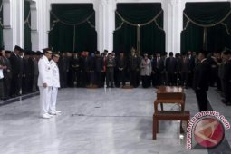Gubernur Lantik Bupati Cianjur Periode 2016-2021