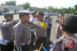 Tertibkan Dulu Polisi Baru Masyarakat