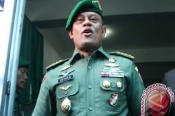 Petemuan trilateral dilanjutkan oleh angkatan bersenjata