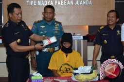 Tiga WN Malaysia bawa narkoba terancam hukuman seumur hidup