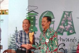 Banyuwangi Raih "Indonesia Green Awards 2016"