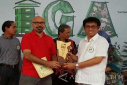 Ubaya Raih "IGA Green Campus 2016"