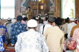 Walikota : Tegakan Sholat Bayarlah Zakat