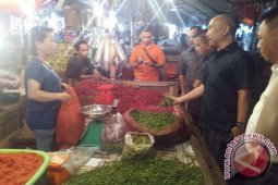 DPRD sidak ke pasar Angsoduo
