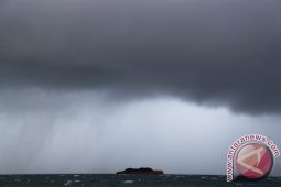 Masyarakat Simeulue diimbau waspada cuaca buruk