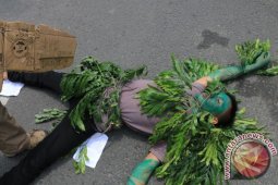 AKSI KEPRIHATINAN MUSIBAH BANJIR BANDANG