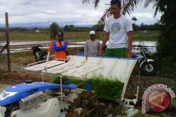 Pemkab tetapkan 20 kelompok tani penerima bantuan mesin tanam padi
