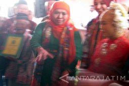 Khofifah Minta Kepala Daerah Percepat Penyaluran Rastra