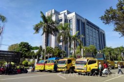 Demo Awak Truk Pasir