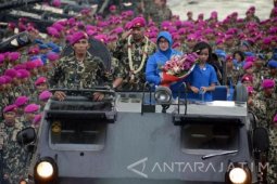 Ribuan Prajurit Marinir Lepas Dankormar Buyung Lalana