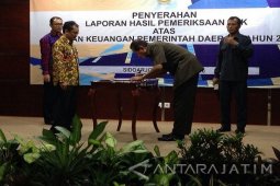 Kota Kediri Dapat Predikat WTP dalam LKPD 2015