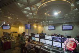 IHSG Senin Dibuka Turun 13,75 Poin