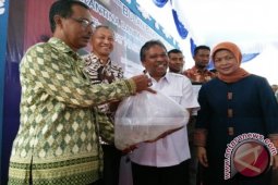 BKIPM Babel Salurkan 70 Ribu Bibit Ikan