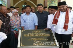 Anggota DPR Bangun Masjid di Kepulauan Sumenep
