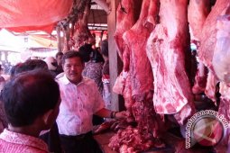 Pemkab Aceh Besar pantau harga daging sapi