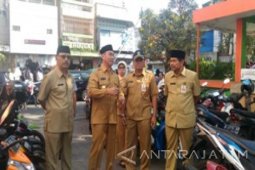Wali Kota: Percepat Pembangunan Lapak Pedagang PBM