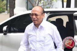KPK tahan mantan ketua DPRD Riau