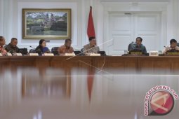 President Urges Ministers To Supervise Strategic Projects