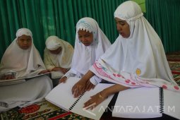 Kelompok Tadarus Braile