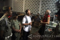 Satpol PP Tulungagung Periksa Ulang Kafe "Mesum"