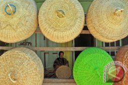 Pengrajin Rotan Binaan BUMN
