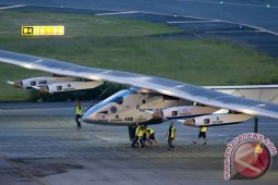 Pesawat Bertenaga Surya Mendarat di New York