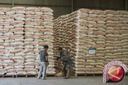 Bulog: Stok beras cukup untuk enam bulan