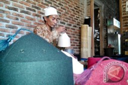 Peci Sufi Buatan Cirebon Sudah Mendunia