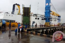 Arus Mudik - Penumpang rute Sulut-Tanah Bumbu melahirkan di kapal