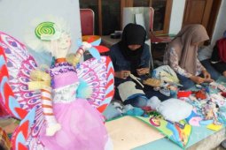 Boneka Karnaval