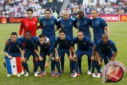 Prancis lolos ke 16 besar
