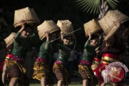 Tari Gugur Gunung