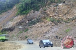 Waspada Lintas Jalur Tengah Sumatera