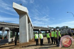 Jokowi Tinjau Lahan untuk Tol Ciawi-Sukabumi