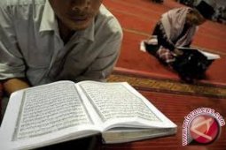 Dari Al Quran , siapapun biasa meraih kepuasan