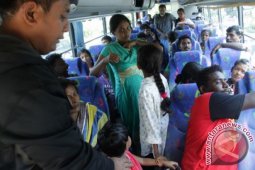 Imigran Sri Lanka Menuju Penampungan Imigrasi