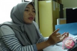 Disperindagkop Penajam Sita Produk Kedaluwarsa