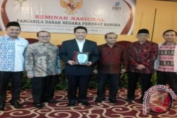 Pancasila Jadi Perekat Bangsa Yang Majemuk
