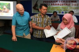 Beasiswa Peduli Orangutan