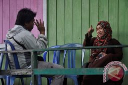 Istri Kru "Tugboat" Berharap Suaminya Segera Dibebaskan