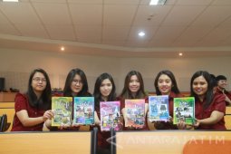 Mahasiswa Surabaya Bukukan Destinasi Wisata